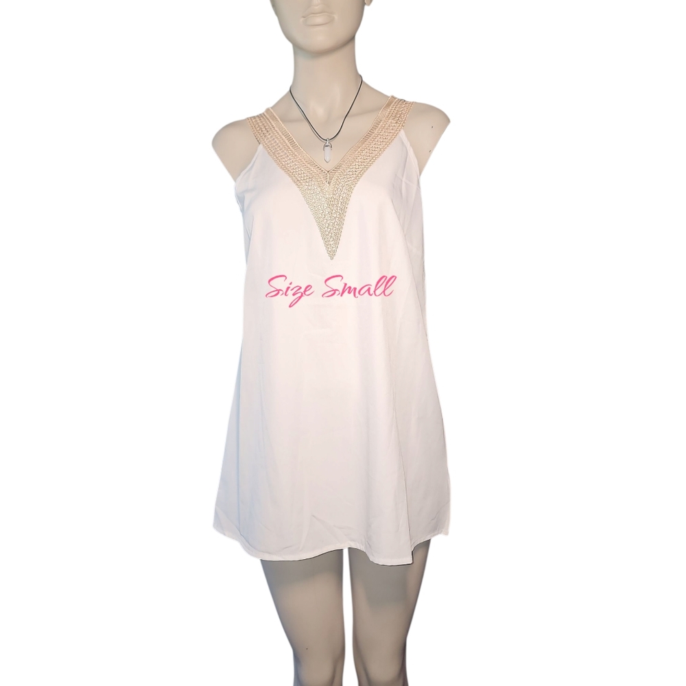 Elegant White Lace Trim Nightgown